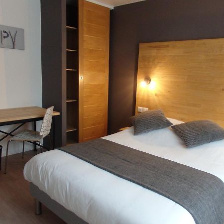 Neuves-Maisons Hotel Castel מראה חיצוני תמונה