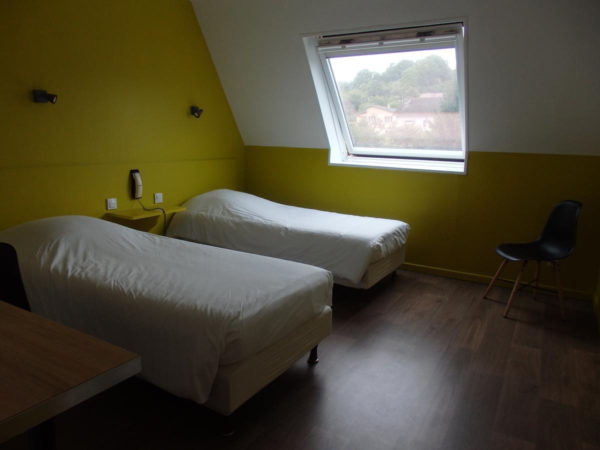 Neuves-Maisons Hotel Castel מראה חיצוני תמונה