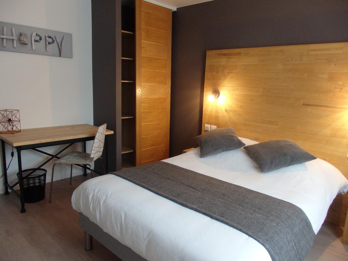 Neuves-Maisons Hotel Castel מראה חיצוני תמונה