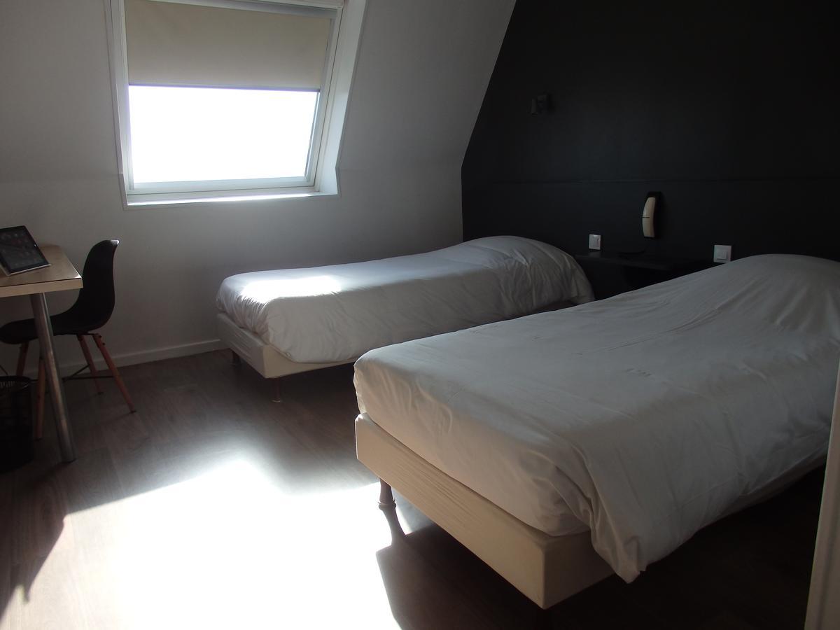 Neuves-Maisons Hotel Castel מראה חיצוני תמונה